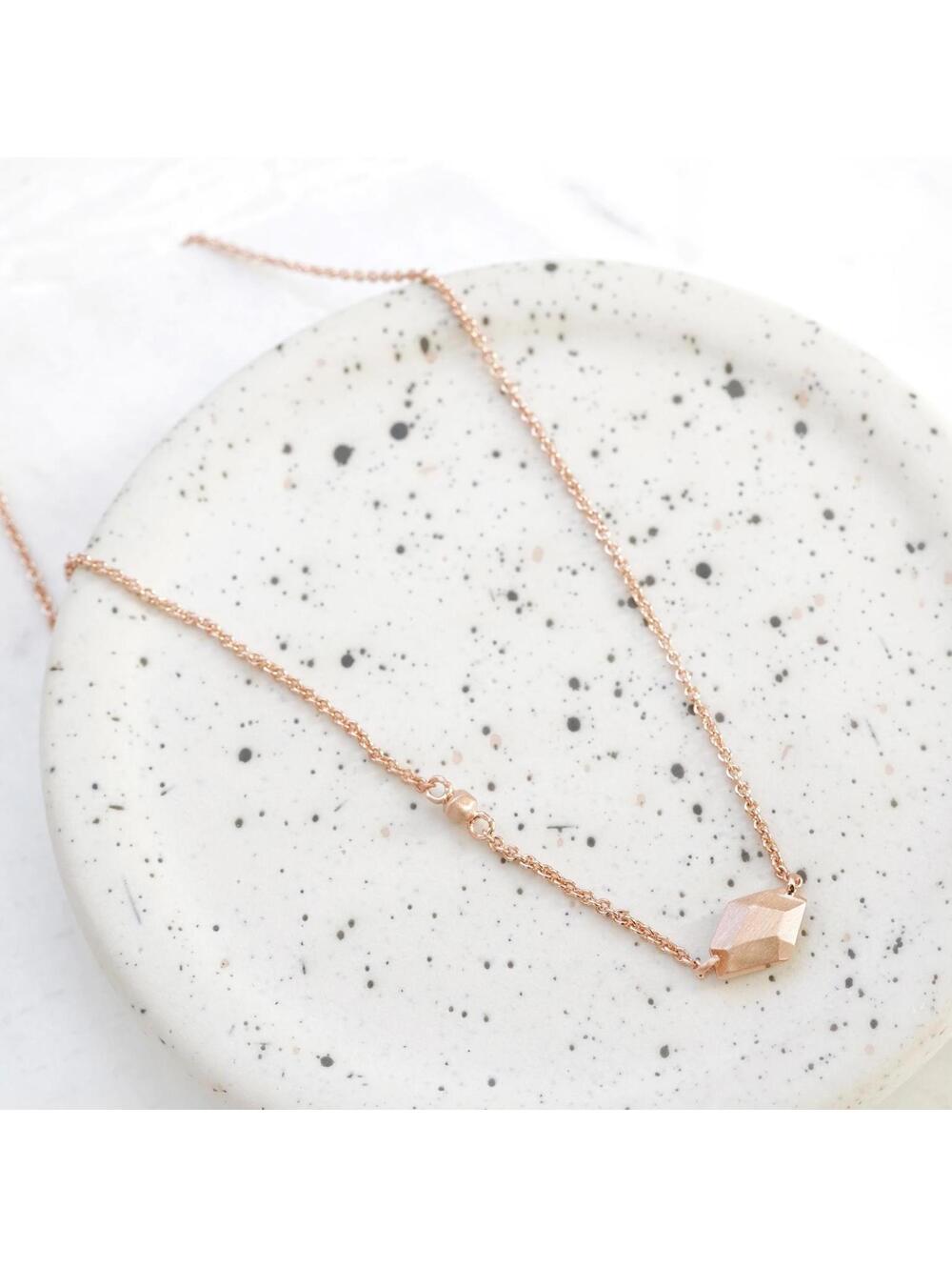 Kendra Scott Laureen Pendant Necklace